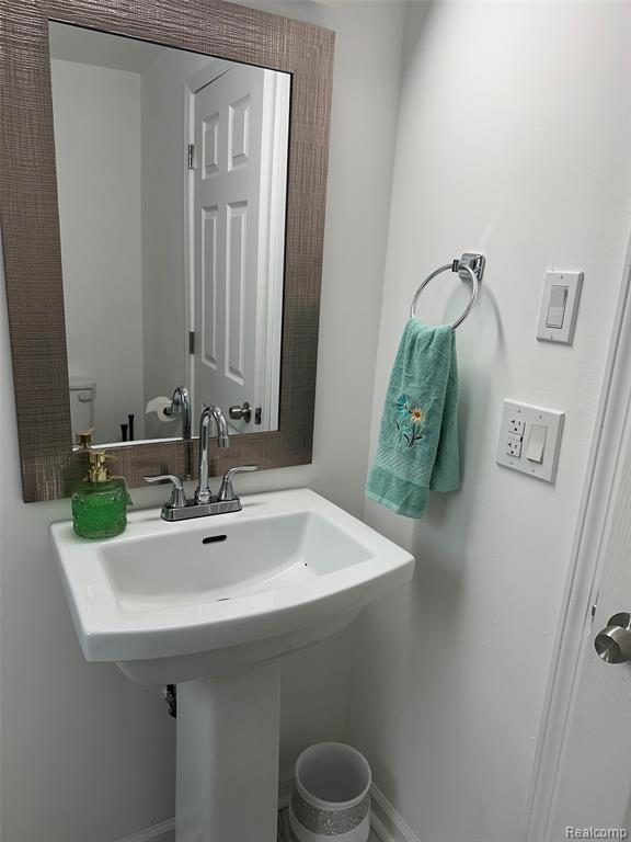 6161 River Road, Flushing, MI 48433 — Photo 36