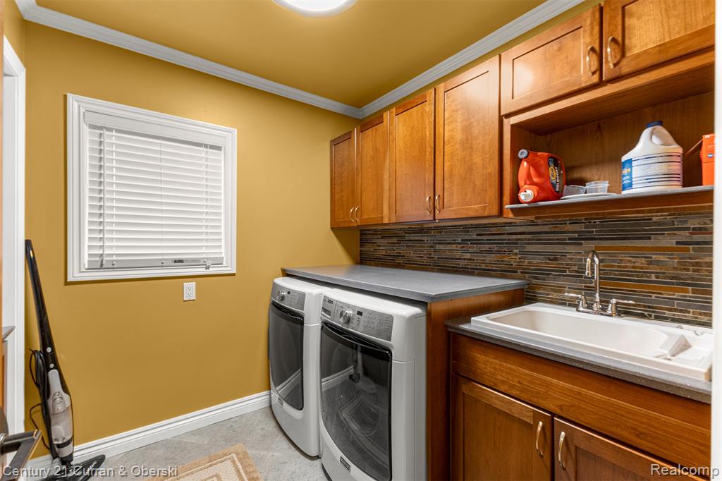 42049 Farm Lane Court, Sterling Heights, MI 48313 — Photo 23