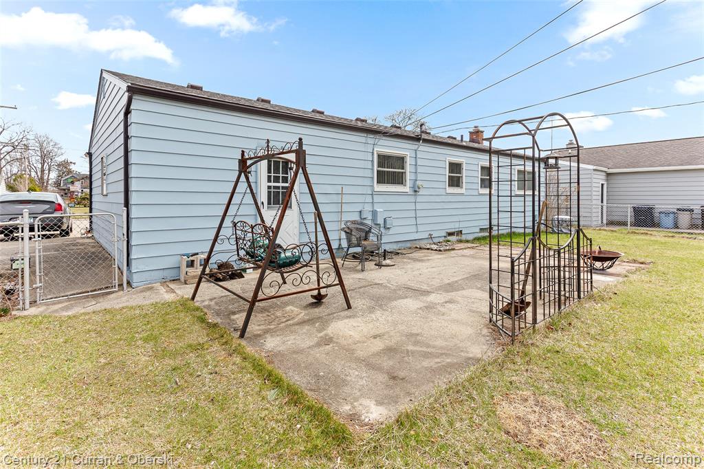 880 Virginia Street, Plymouth, MI 48170 — Photo 30