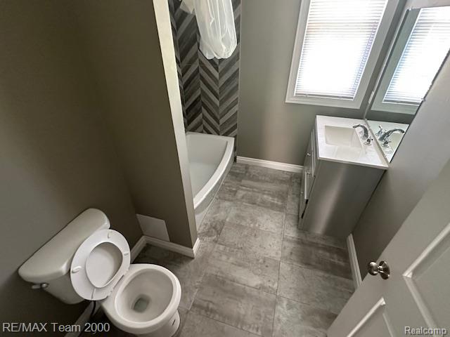 233 Leicester Street Street, Detroit, MI 48202 — Photo 14