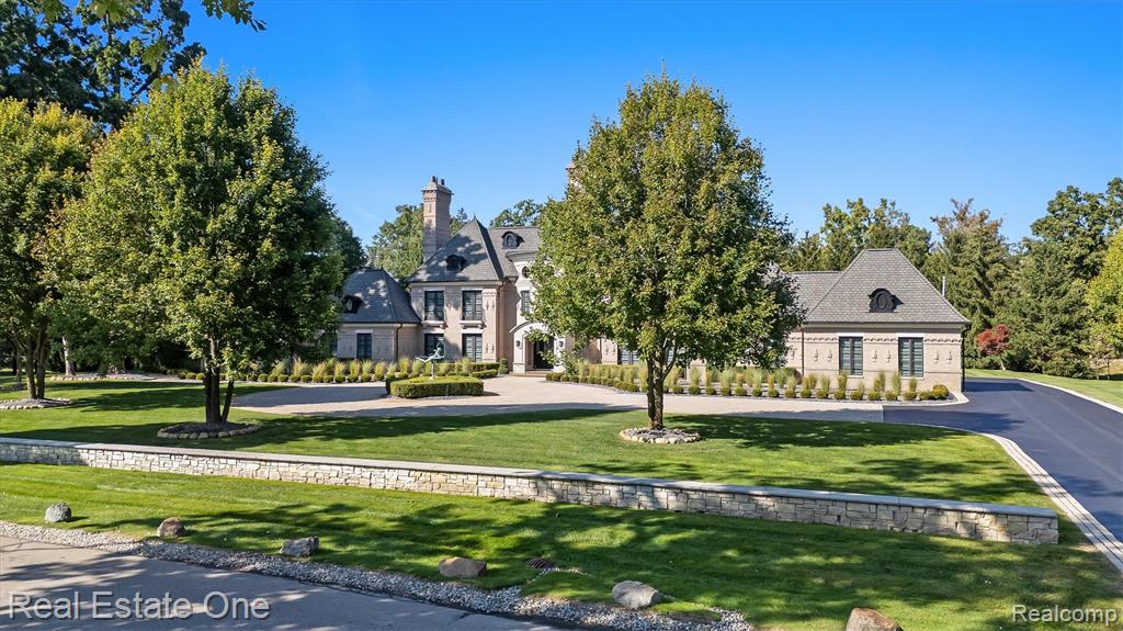1343 Orchard Ridge Road, Bloomfield Hills, MI 48304 — Photo 54