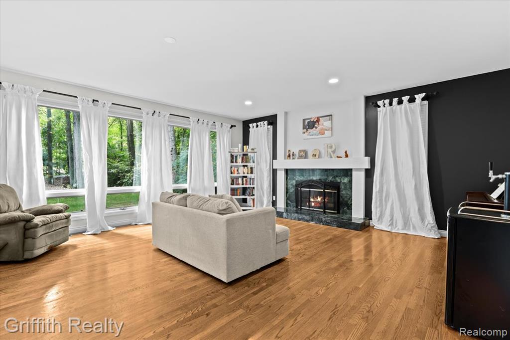 2018 Pine Hollow Trail, Brighton, MI 48114 — Photo 14