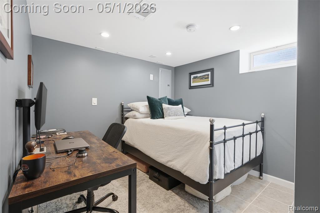 65 W Elmwood Avenue, Clawson, MI — Photo 29