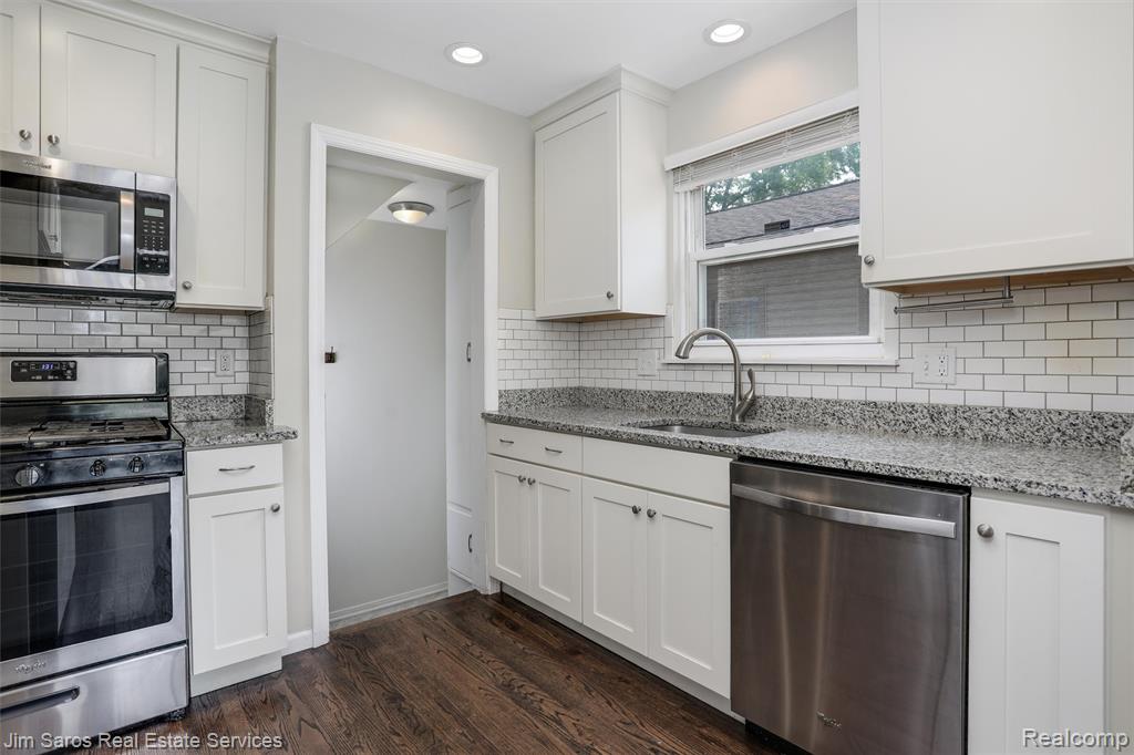 716 S Dorchester Avenue, Royal Oak, MI 48067 — Photo 5