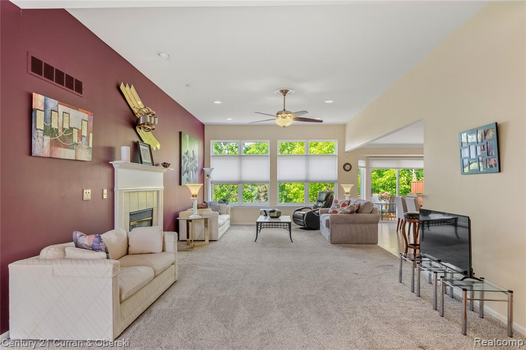 49468 N Glacier, Northville, MI 48168 — Photo 5