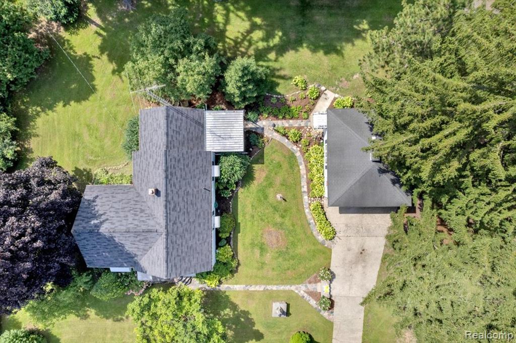 1381 Roods Lake Road, Lapeer, MI 48446 — Photo 34