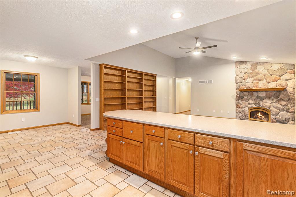 3598 Gannon Road, Howell, MI 48855 — Photo 14