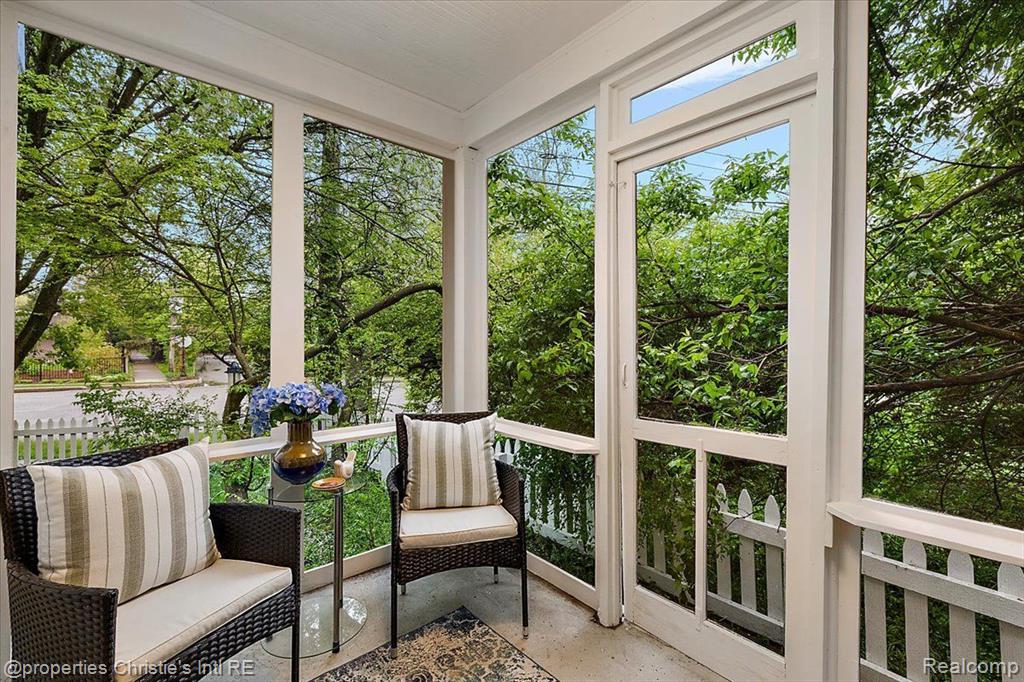 75 Grosse Pointe Blvd, Grosse Pointe Farms, MI 48236 — Photo 7