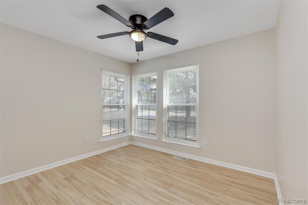 40526 Newport Drive, Plymouth, MI 48170 — Photo 20