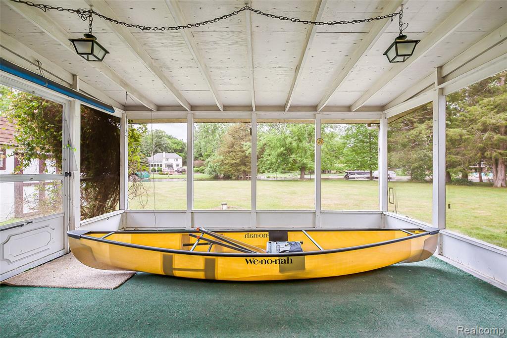 1165 Camelot Drive, Pinckney, MI 48169 — Photo 12