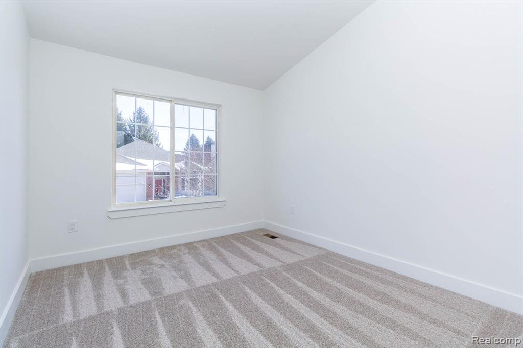 4908 Carrington Drive, Rochester, MI 48306 — Photo 26
