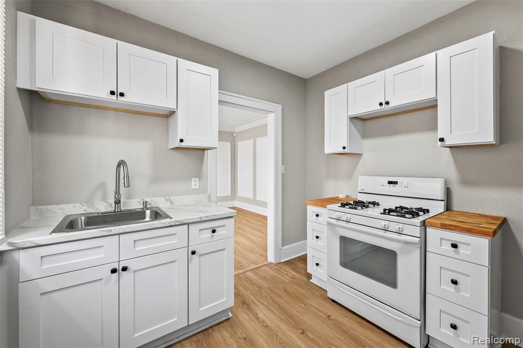 2254 Taylor Unit #2 Street, Detroit, MI 48206 — Photo 13