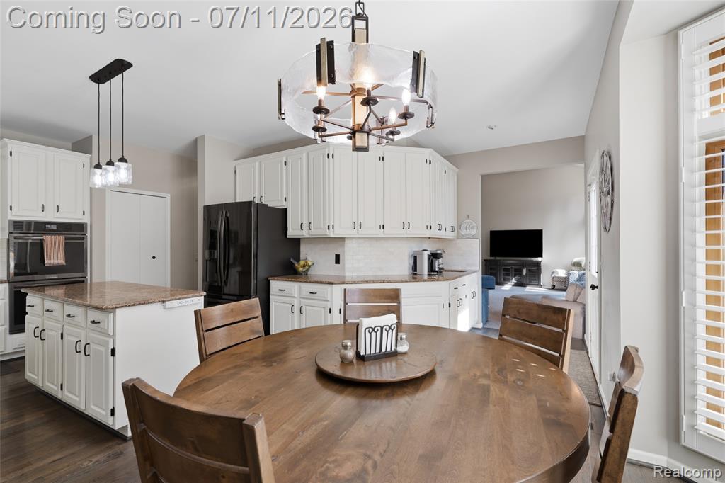 54856 Whitby Way, Shelby Twp, MI 48316 — Photo 14