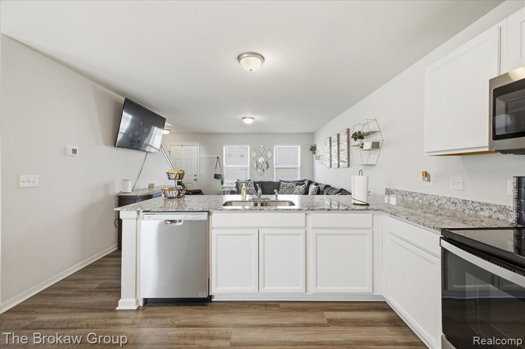 2222 Champion Drive, Burton, MI 48519 — Photo 19