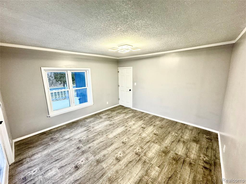 618 N 1st Street, Chesaning, MI 48616 — Photo 27