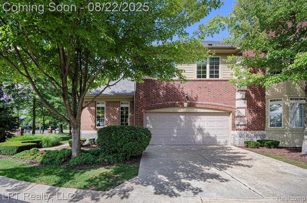 53043 CELTIC Drive, Shelby Twp, MI 48315 — Photo 4