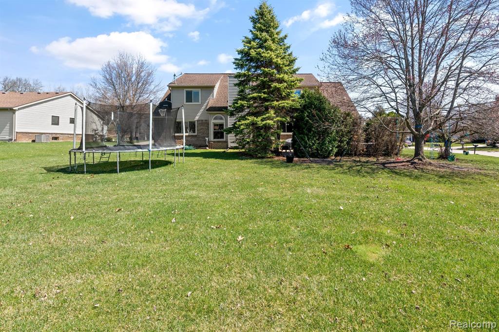 512 WILLIAMSPORT, White Lake, MI — Photo 46