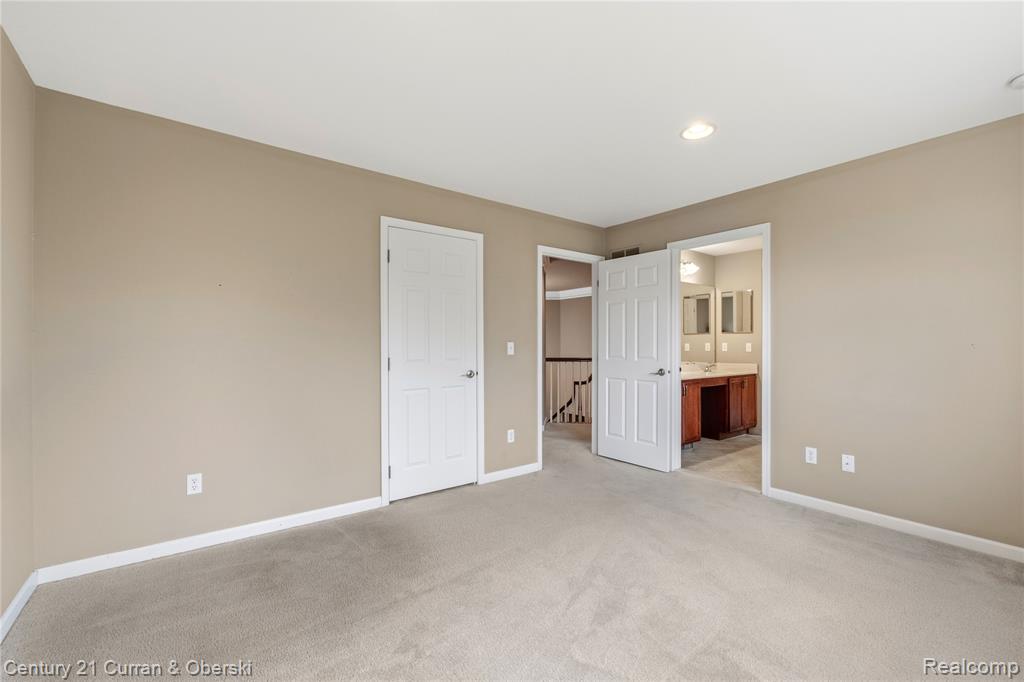 50738 Calvert Isle Drive, Novi, MI — Photo 40