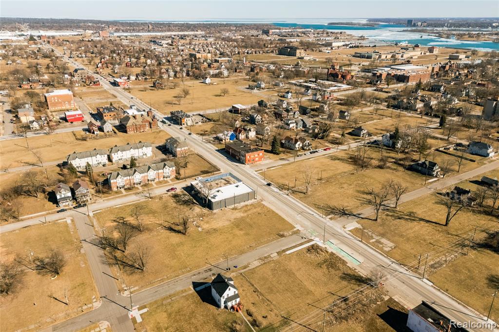 8911 Kercheval Street, Detroit, MI 48214 — Photo 6