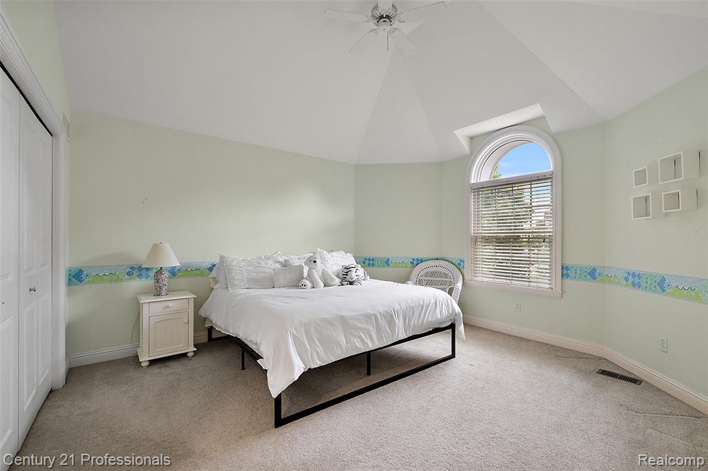9310 Fairway Trail, Grand Blanc, MI 48439 — Photo 61