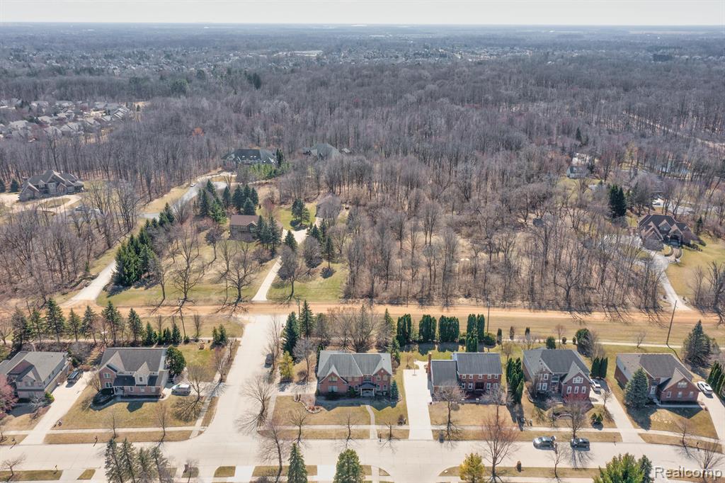 49035 QUAIL RUN Drive S, Plymouth, MI 48170 — Photo 70