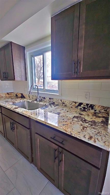 590 E Madison Avenue, Pontiac, MI 48340 — Photo 5