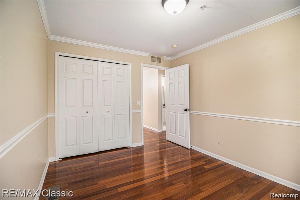 428 Boardwalk Drive, Walled Lake, MI 48390 — Photo 16