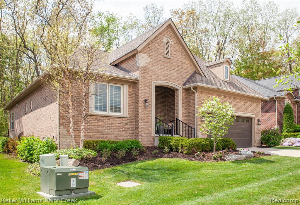 5514 WOODFALL Road, Clarkston, MI 48348 — Photo 2