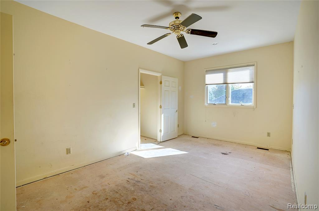 5166 Warwick Woods Trail, Grand Blanc, MI 48439 — Photo 21