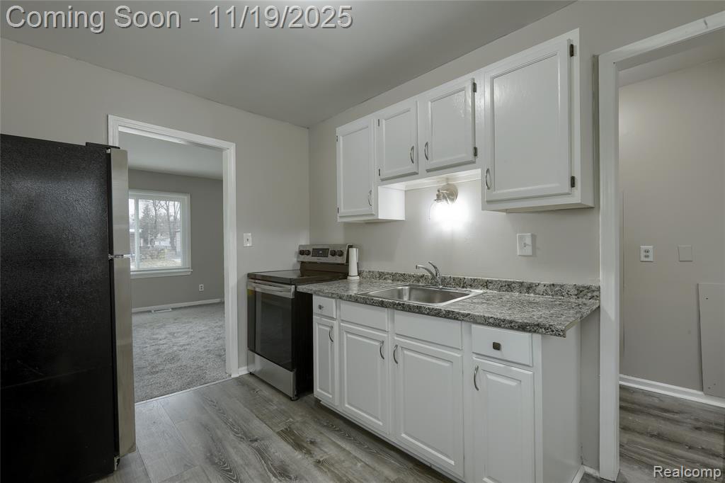 7044 Westminster Avenue, Warren, MI 48091 — Photo 9