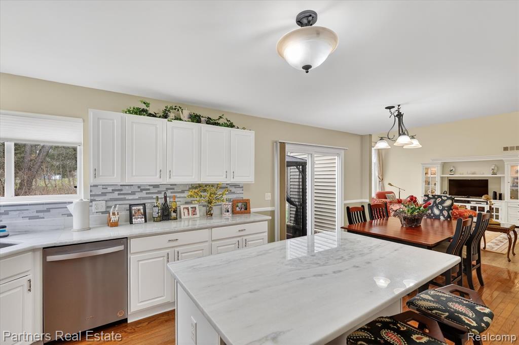 112 Summer Shade Drive, Howell, MI 48843 — Photo 15