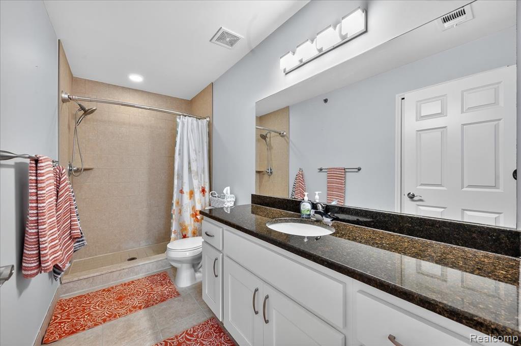 7888 Marie Drive, Shelby Twp, MI 48316 — Photo 14