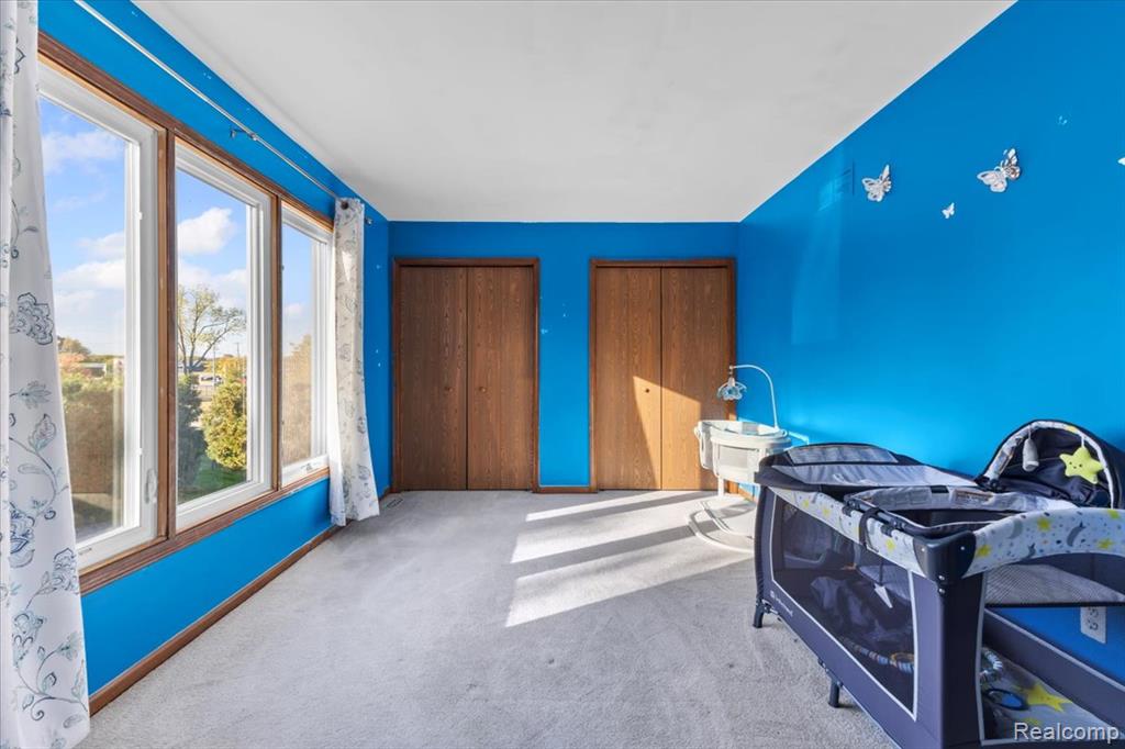 203 Lac Sainte Claire Drive, Saint Clair Shores, MI, 48082