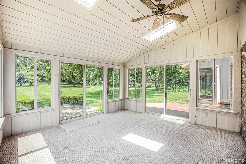 8477 Ranch Estates Road, Clarkston, MI 48348 — Photo 32