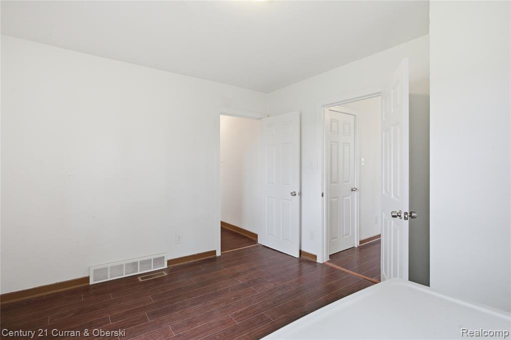 2381 Ridge Road, Ypsilanti, MI 48198 — Photo 36