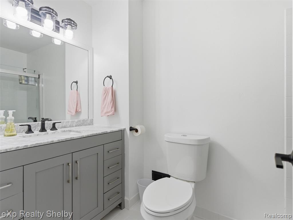 44430 Virginia Court, Clinton Twp, MI 48038 — Photo 19