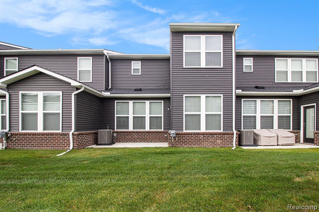 4759 Glenora Drive, Lake Orion, MI — Photo 25
