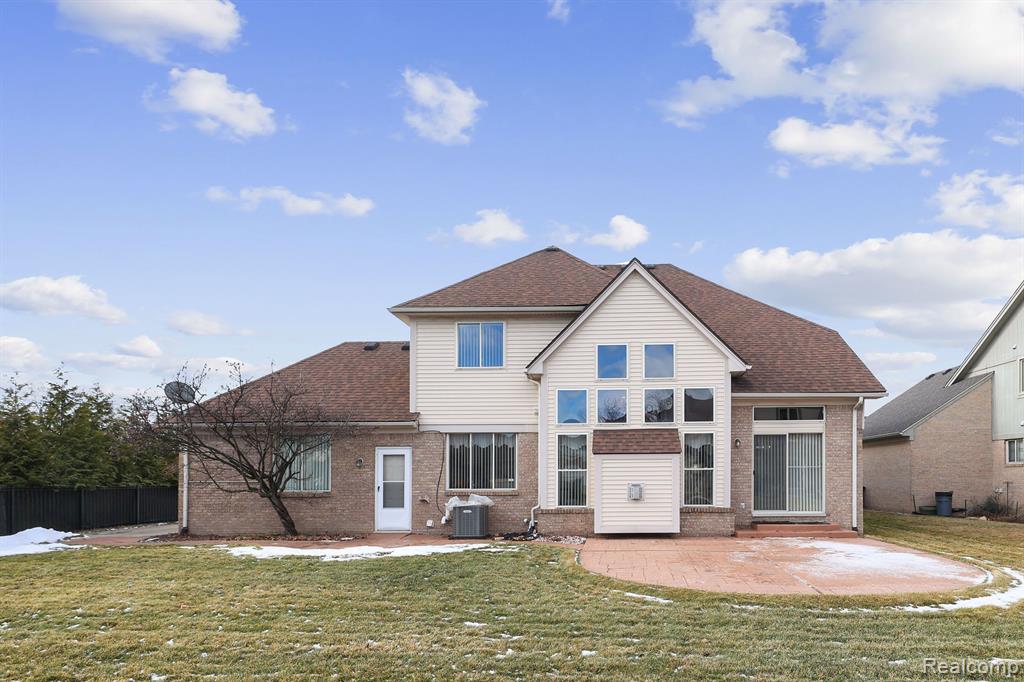 48548 Fairmont Drive, Macomb, MI 48044 — Photo 39