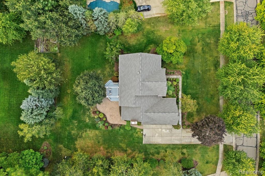 48075 Andover Drive, Novi, MI — Photo 54