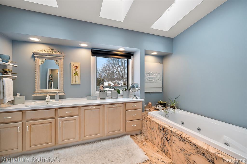 28020 Moran Street, Harrison Township, MI, 00000