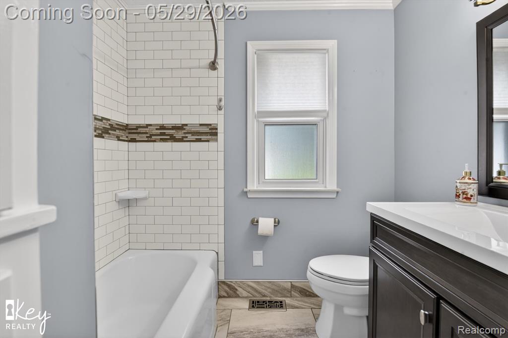 98 W Wabash Avenue, Belleville, MI 48111 — Photo 13