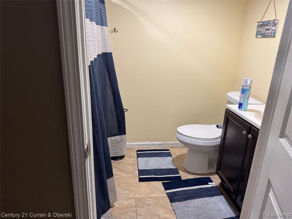 6919 Winthrop Street, Detroit, MI 48228 — Photo 16