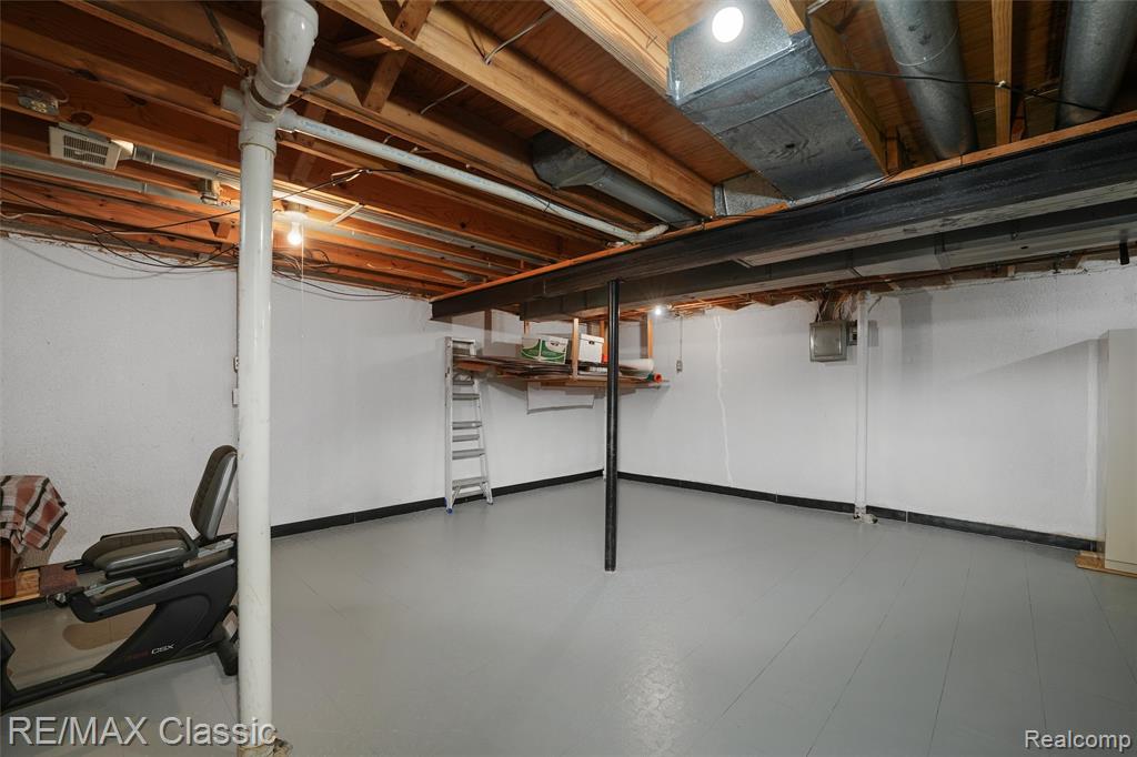 20903 W Glen Haven Circle, Novi, MI 48167 — Photo 28