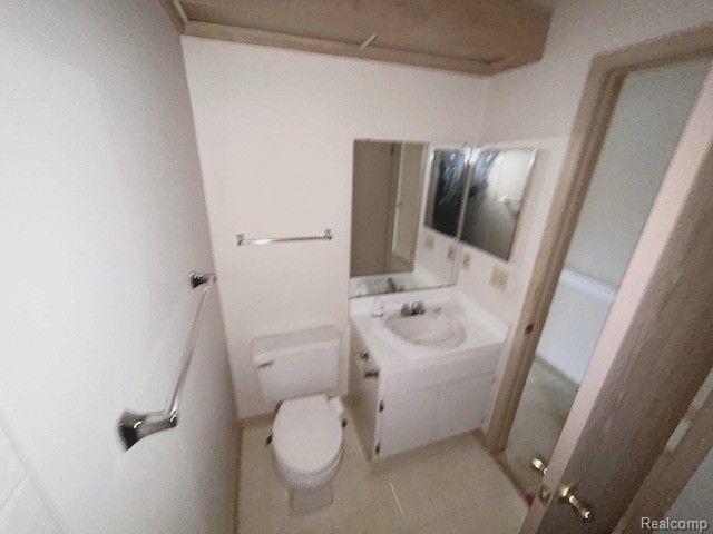 618 PERRY CREEK Drive, Grand Blanc, MI 48439 — Photo 7