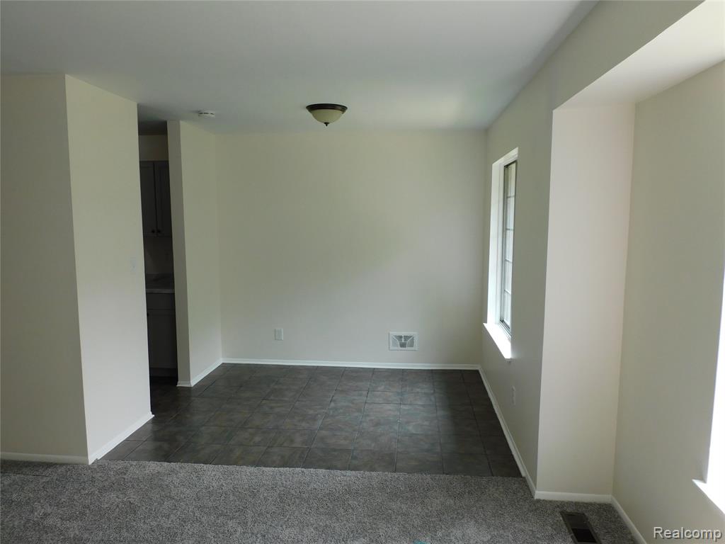 30268 Southfield Road, 229, Southfield, MI 48076 — Photo 6