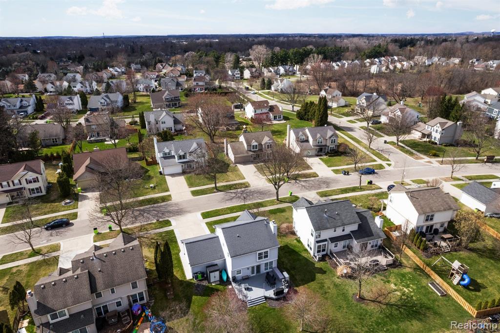 948 S PARKWOOD Drive, South Lyon, MI 48178 — Photo 48