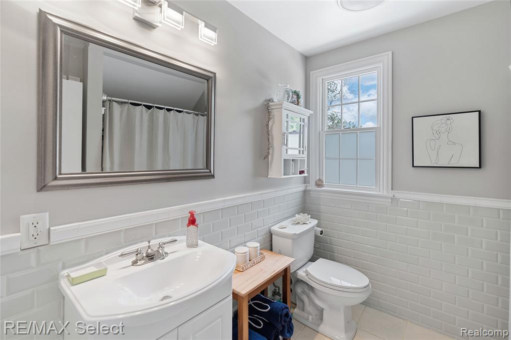 11472 Moffett Court, Fenton, MI, 48430