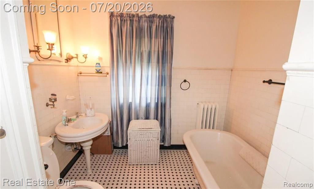90 EDISON Street, Detroit, MI 48202 — Photo 34