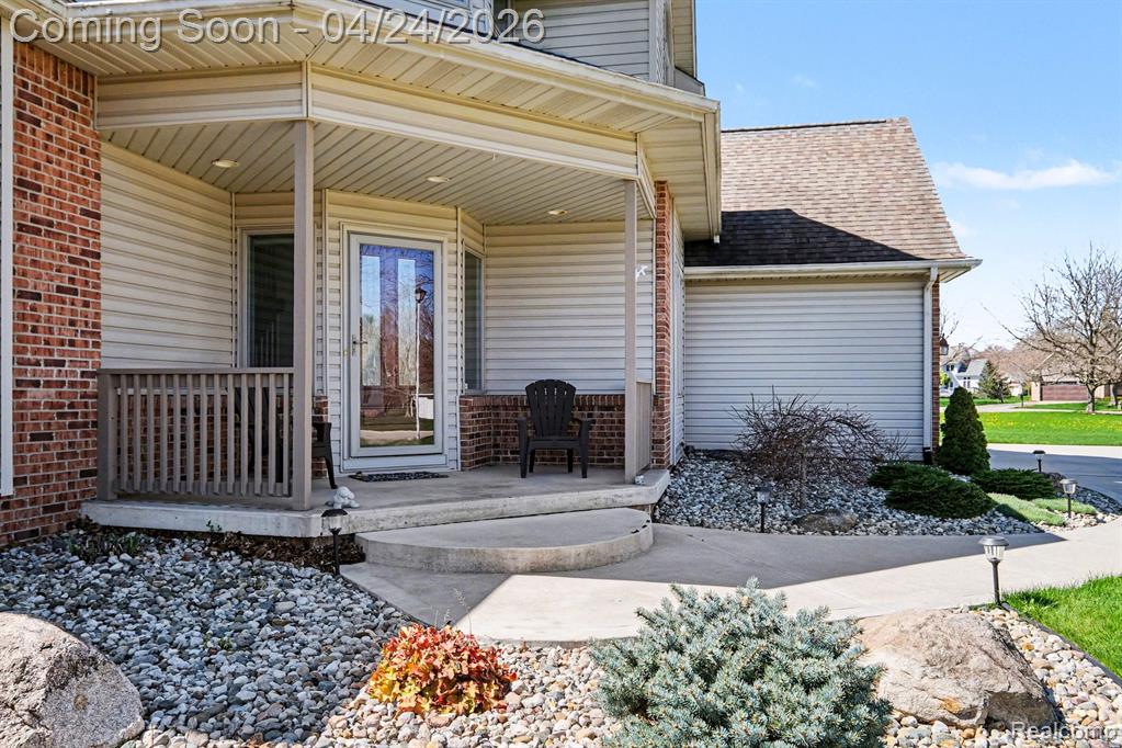 2370 Stonebrook Court, Flushing, MI 48433 — Photo 3