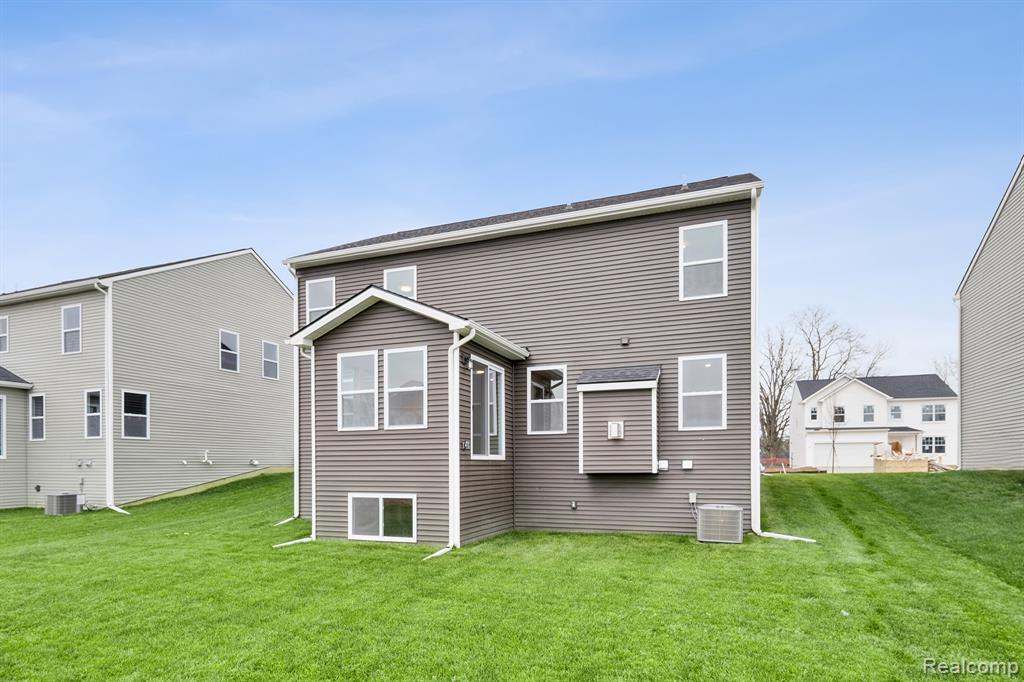 707 Knollwood Bend, Chelsea, MI 48118 — Photo 30